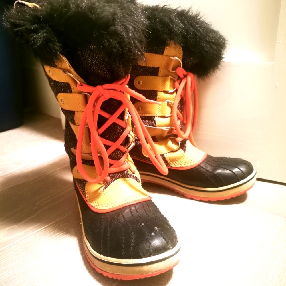Sorel Joan of Arc winter boots